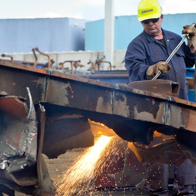 Hoffland | industriële sloopwerken en metaalrecycling